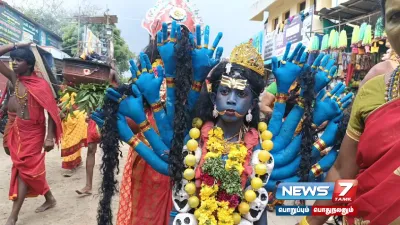 குலசேகரன்பட்டினத்தில் களைகட்டிய  dasara திருவிழா 