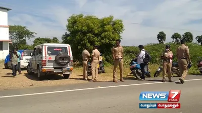  pudukkottai   சாலையோரம் நின்ற கார்… போலீசாருக்கு காத்திருந்த அதிர்ச்சி   சினிமாவை மிஞ்சும் சம்பவம் 