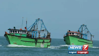  fishermenarrest   எல்லை தாண்டி மீன்பிடித்ததாக ராமேஸ்வரம் மீனவர்கள் 17 பேர் கைது 